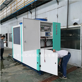 HZAM-18H風(fēng)冷(lěng)模塊熱(rè)泵機(jī)組 空(kōng)調